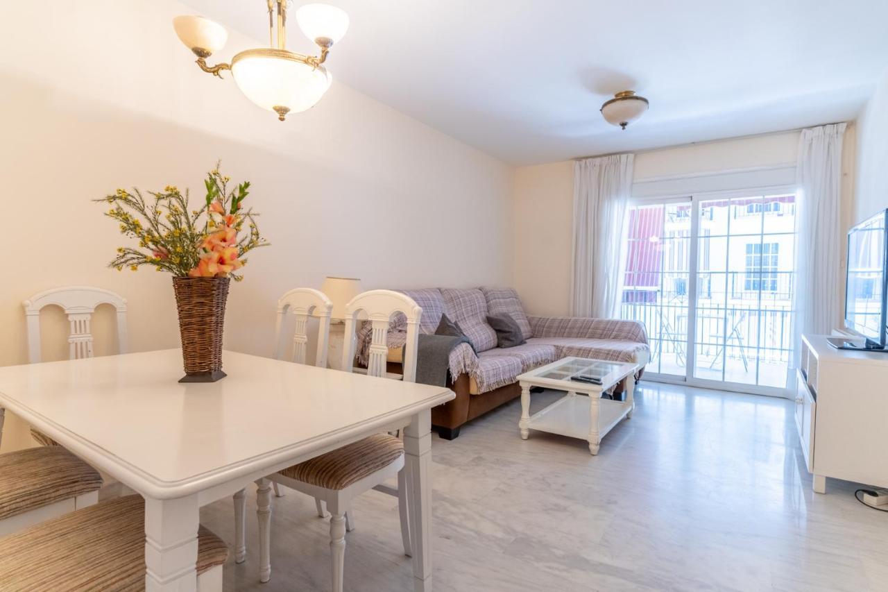 شقة Estepona Beachside المظهر الخارجي الصورة